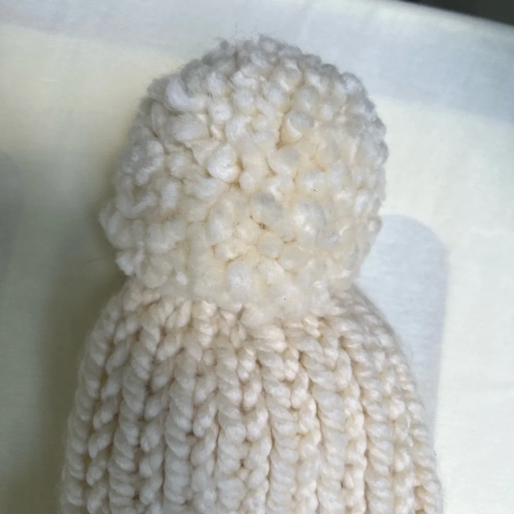 Cream Ribbed Knit Slouchy Hat